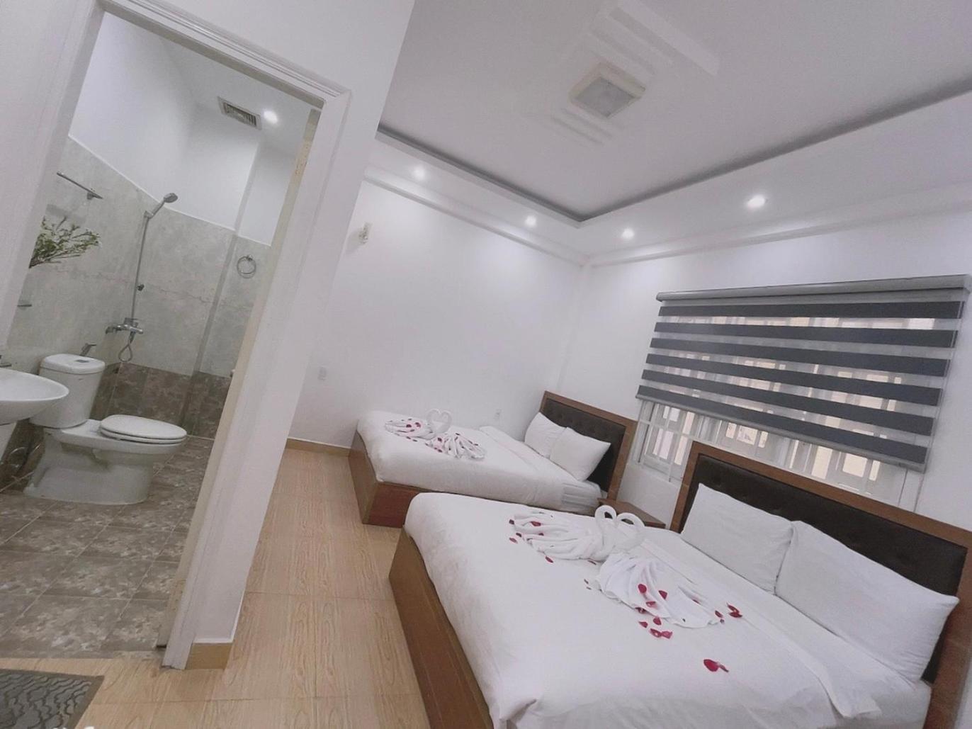 Phuong Vy Hotel ดาลัด ภายนอก รูปภาพ