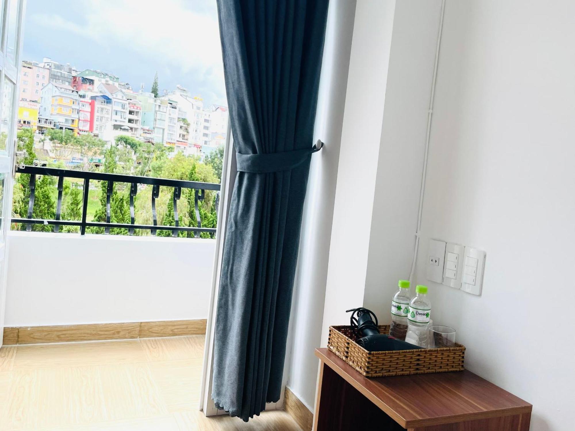 Phuong Vy Hotel ดาลัด ภายนอก รูปภาพ